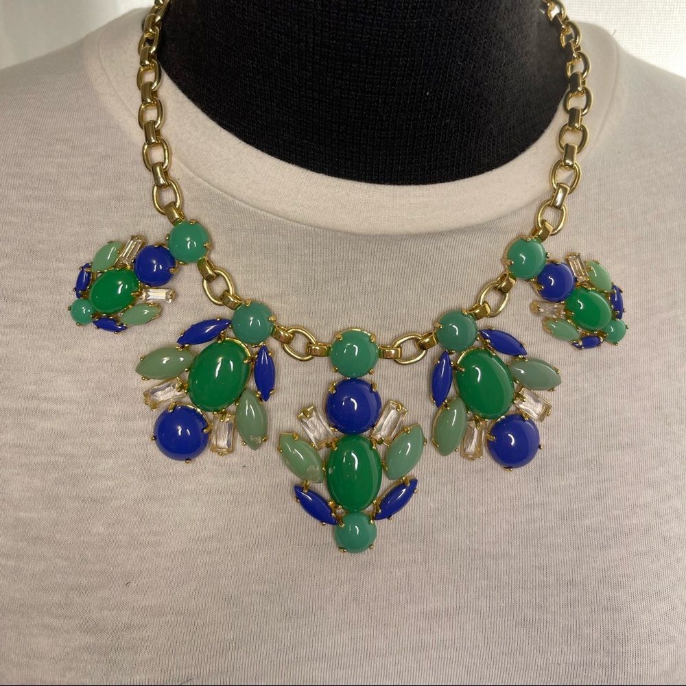 Stella & Dot 💙NECKLACE💚 Blue&Green cabochons clear stones Gold chain. Gorgeous